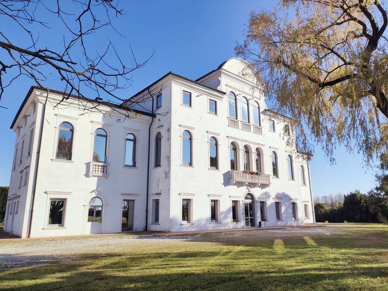 Al momento stai visualizzando PORDENONE: IL POLO DEL FUTURO MUSICALE (PFM) DI VILLA CATTANEO CONQUISTA I GIOVANI