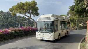 Scopri di più sull'articolo Genova: donna multata su un bus AMT, il Comune chiede chiarimenti all’azienda di trasporti