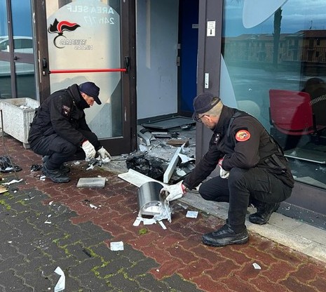 Scopri di più sull'articolo CONTINUA L’ATTIVITA’ DI CONTRASTO AGLI ASSALTI AI BANCOMAT