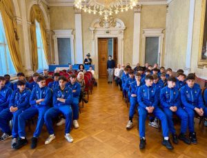 Scopri di più sull'articolo Trieste: il presidente Fedriga premia i ragazzi e le ragazze che rappresentano il Friuli nel calcio