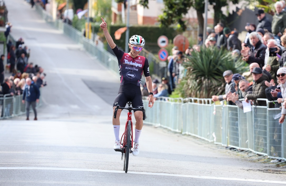 Scopri di più sull'articolo Tommaso Bambagioni, vittoria in solitaria a Mercatale