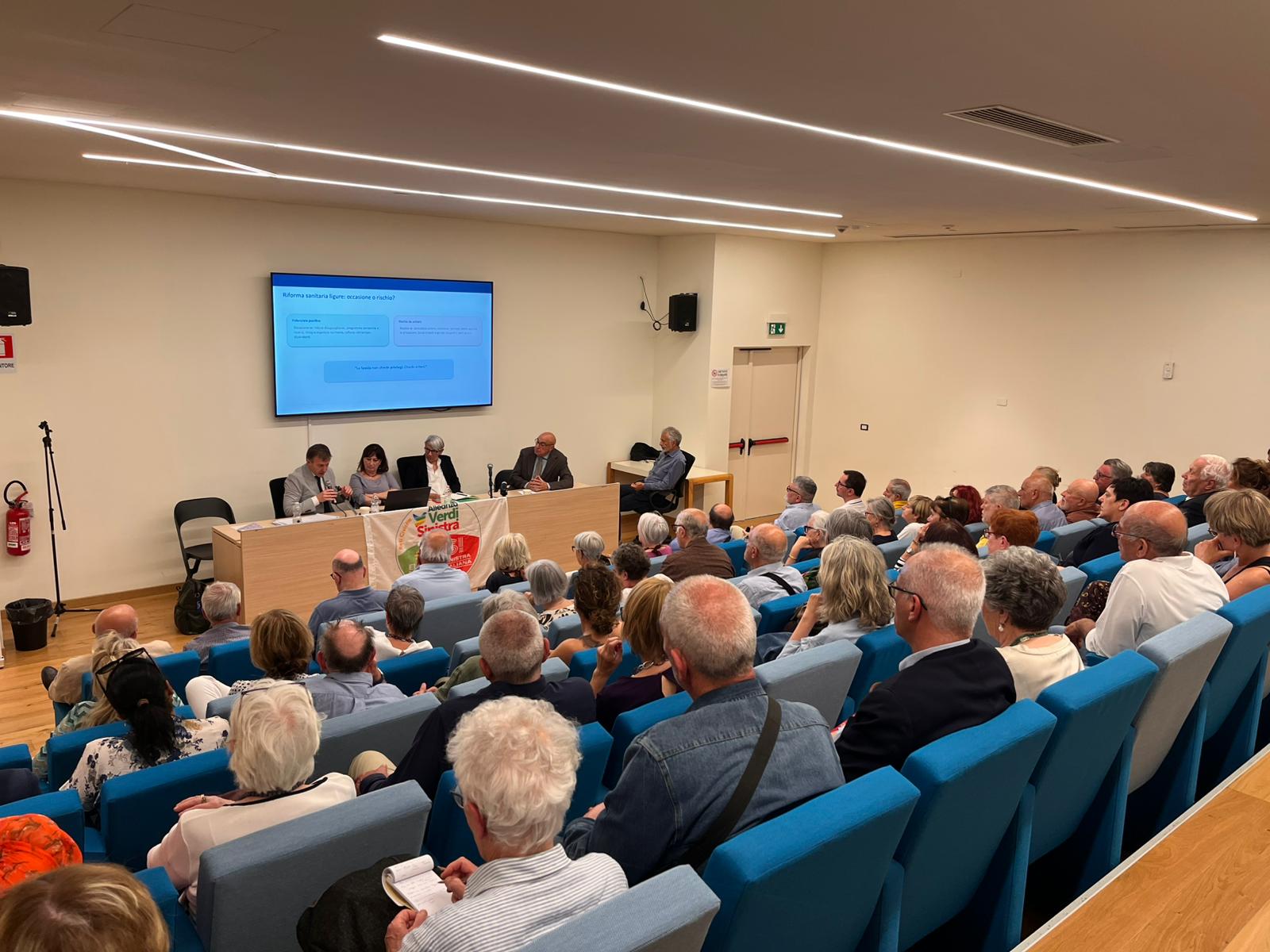 Al momento stai visualizzando Avs contro il piano sociosanitario regionale del centrodestra: “Nuovo schiaffo ai territori”
