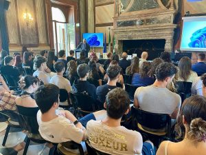 Scopri di più sull'articolo Scuola, imprese e territorio insieme per valorizzare il settore tessile lariano
