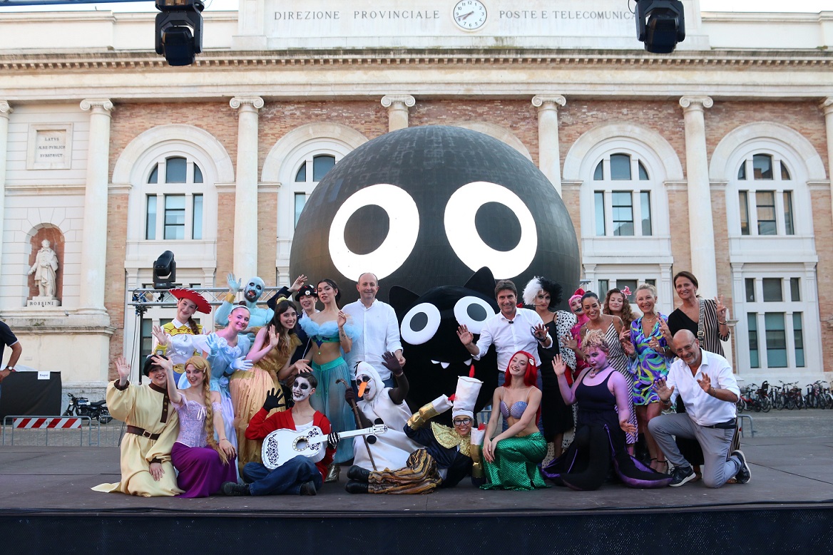 Al momento stai visualizzando Successo a Pesaro per il debutto della 1/2 Notte Bianca dei Bambini