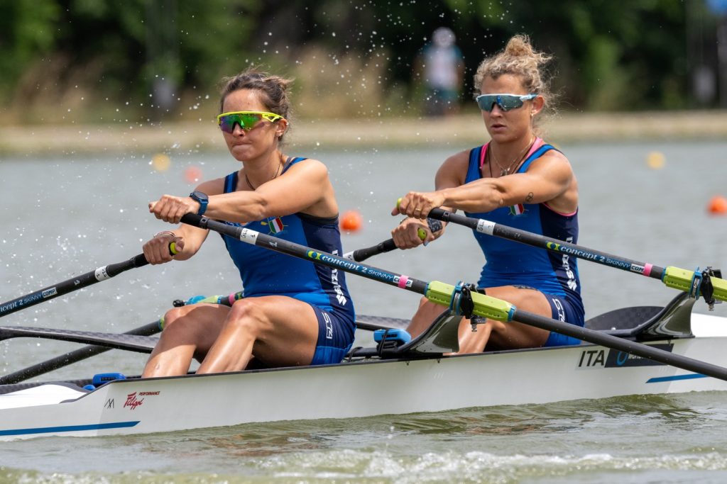 Scopri di più sull'articolo Canottaggio – Coppa del Mondo: Italia tre volte d’oro a Plovdiv, primo storico successo per il doppio femminile