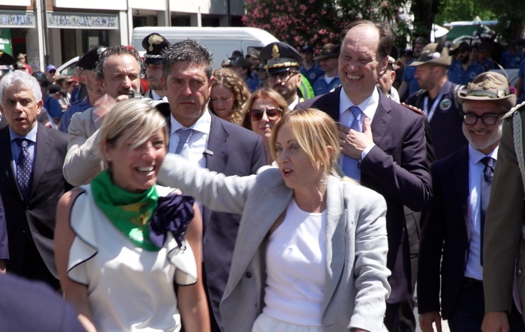 Al momento stai visualizzando GEMONA DEL FRIULI: GIORGIA MELONI IN FRIULI PER GLI ALPINI