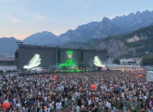Scopri di più sull'articolo Nameless: un grande successo per Lecco, un impegno concreto per i giovani