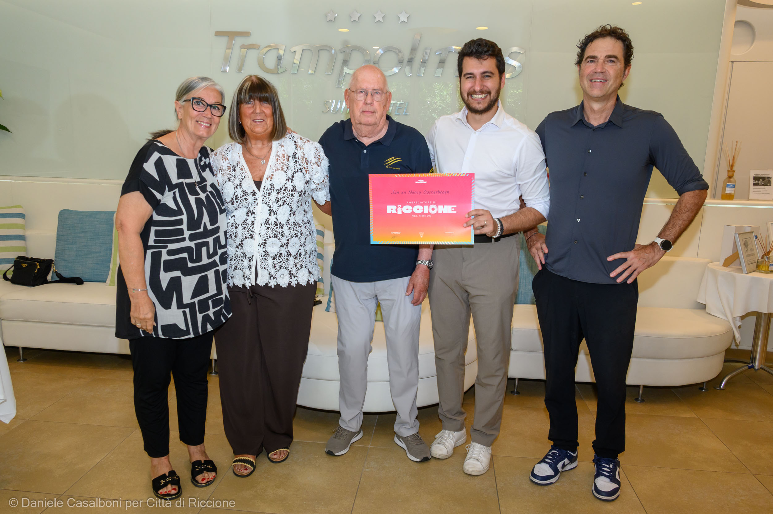 Al momento stai visualizzando RICCIONE: TURISTI STRANIERI DAGLI ANNI 70 DIVENTANO “AMBASCIATORI”