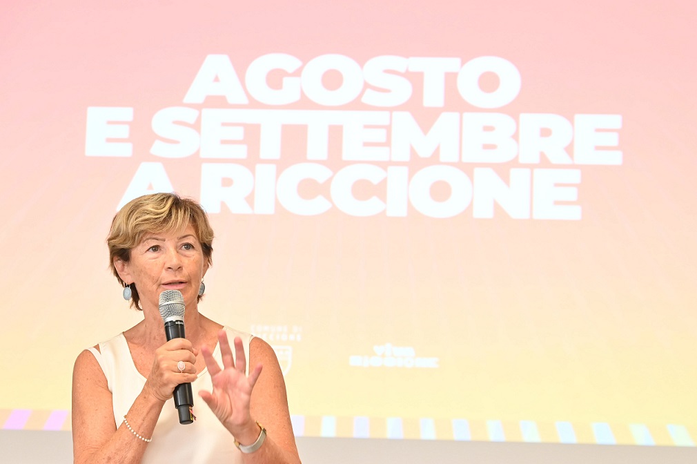 Al momento stai visualizzando Ferragosto a Riccione: tra concerti, fuochi d’artificio e cultura un’estate di eventi fino a settembre