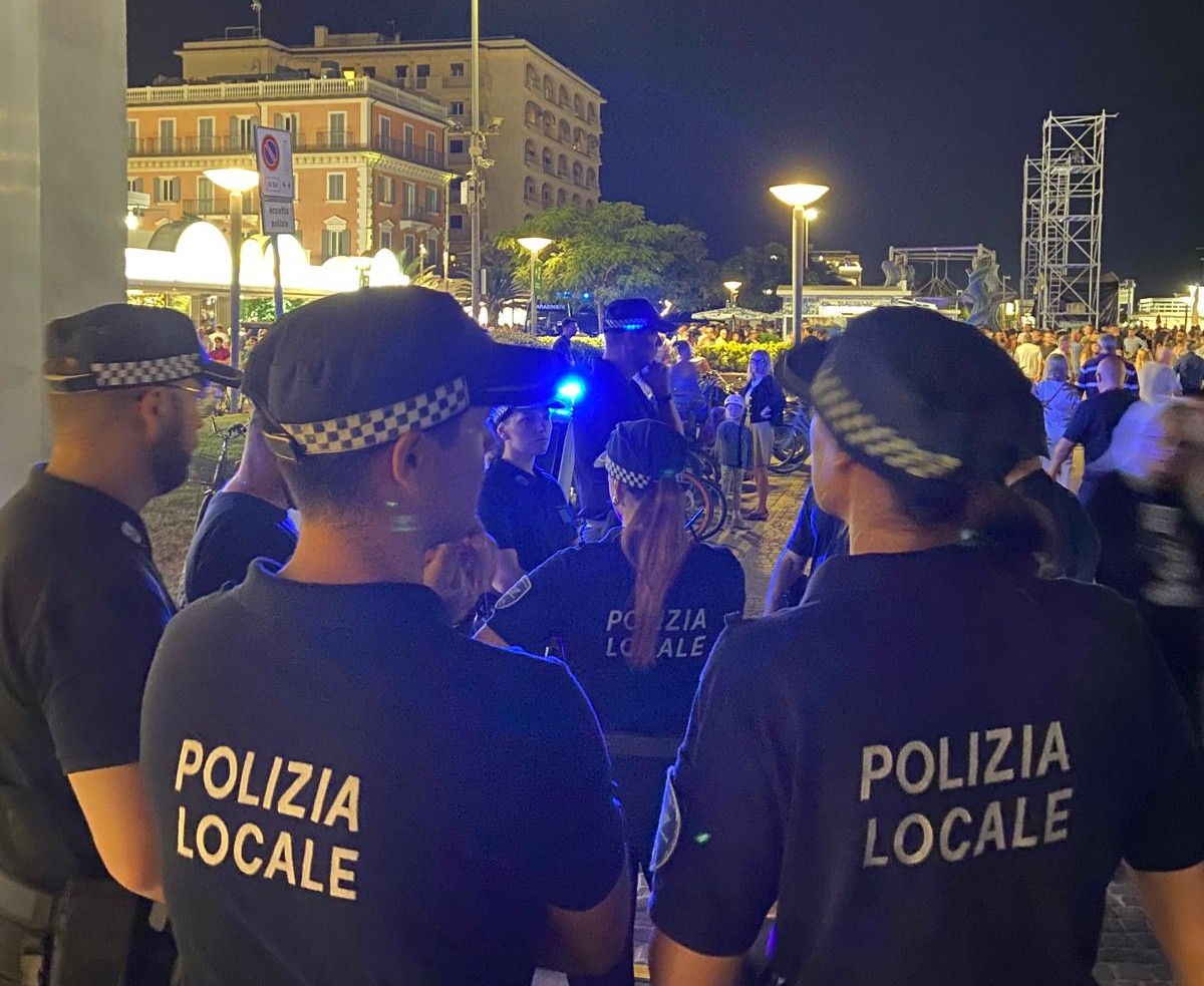 Al momento stai visualizzando Ferragosto a Riccione: controlli capillari della Polizia Locale e tre arresti sul territorio
