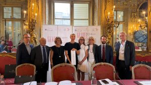 Scopri di più sull'articolo Trecento diffusori nel centro storico: Genova ospita la II edizione di “Genova profumata”