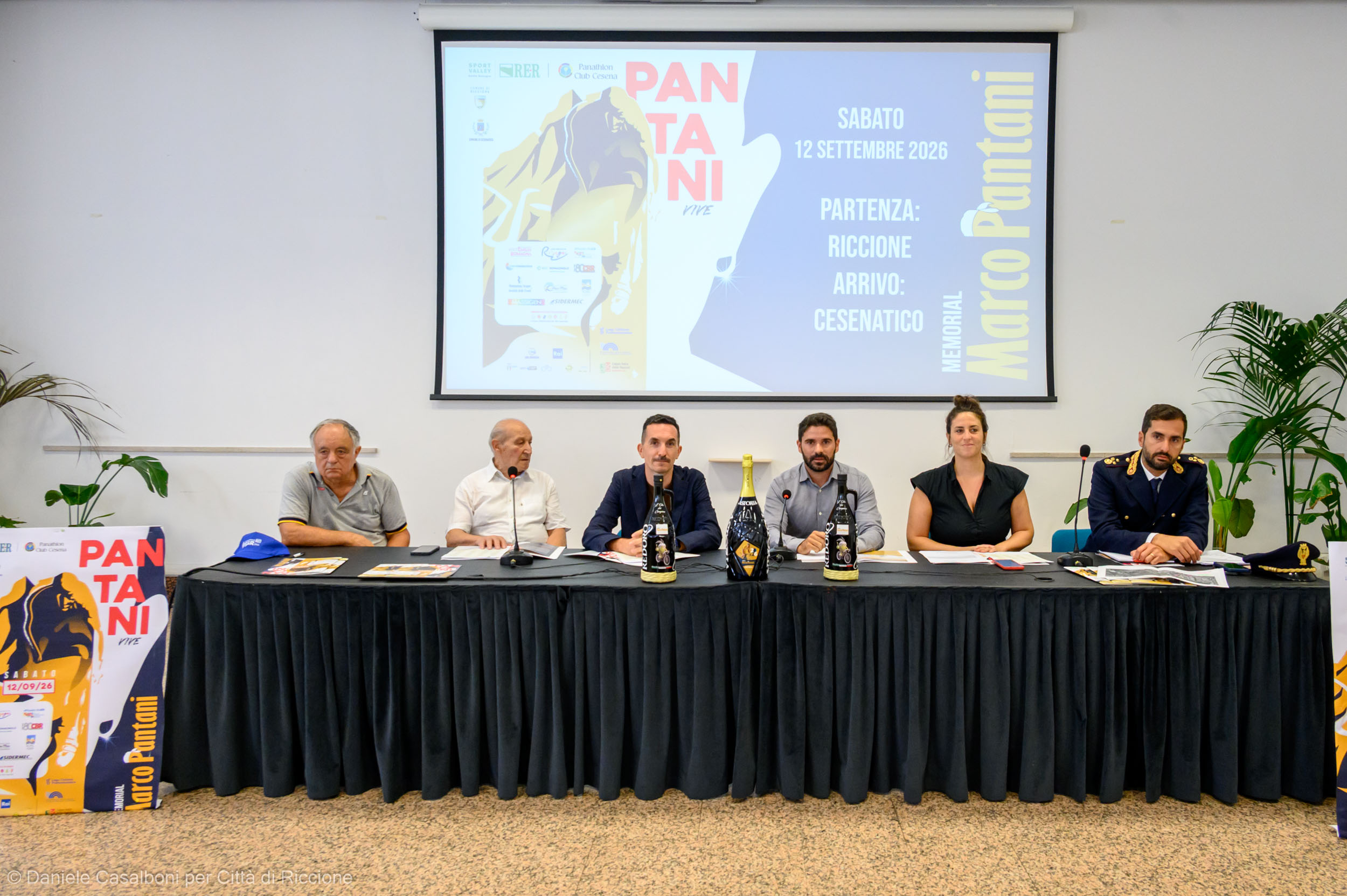 Al momento stai visualizzando Ciclismo, al via il 23° Memorial Pantani: la corsa parte da Riccione e si chiude nel nome del Pirata a Cesenatico