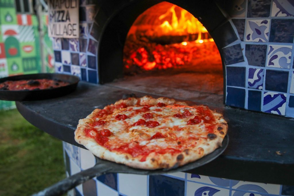 Scopri di più sull'articolo Coca-Cola Pizza Village a Milano: a CityLife la grande festa per l’icona della gastronomia italiana