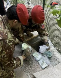 Scopri di più sull'articolo Colpo delle forze dell’ordine nel Comasco: arrestato 55enne in fuga dal 2011