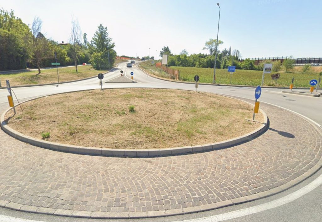 Scopri di più sull'articolo Riccione, interramento delle linee elettriche: da lunedì scattano i lavori di Terna alla rotonda dell’Amicizia