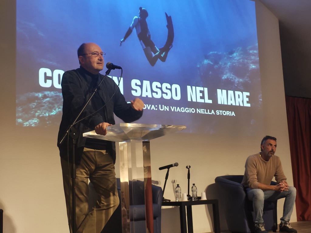 Scopri di più sull'articolo Galata Museo del Mare, al via un percorso di rilancio della storia della subacquea genovese: presentato il documentario “Come un Sasso nel Mare”