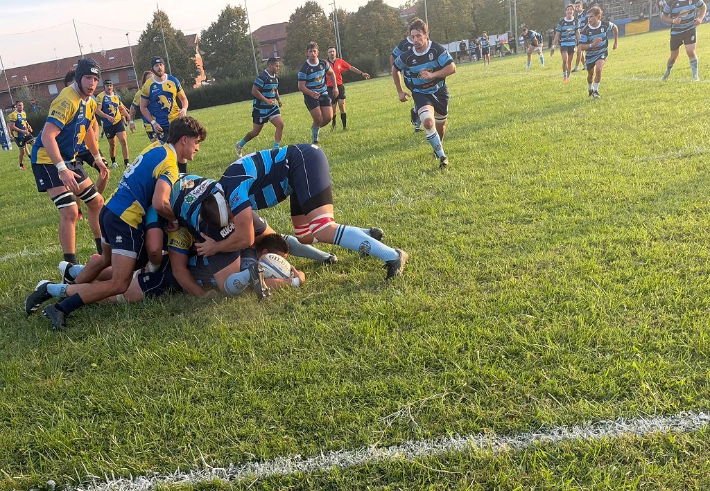 Al momento stai visualizzando Il Rugby Lecco sfreccia a Settimo Torinese: successo per 26-14 firmato Caffè Agostani
