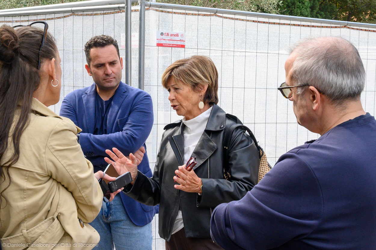 Al momento stai visualizzando Riqualificazione urbana a Riccione: partono i cantieri in corso Fratelli Cervi tra nuovi arredi e piantumazioni